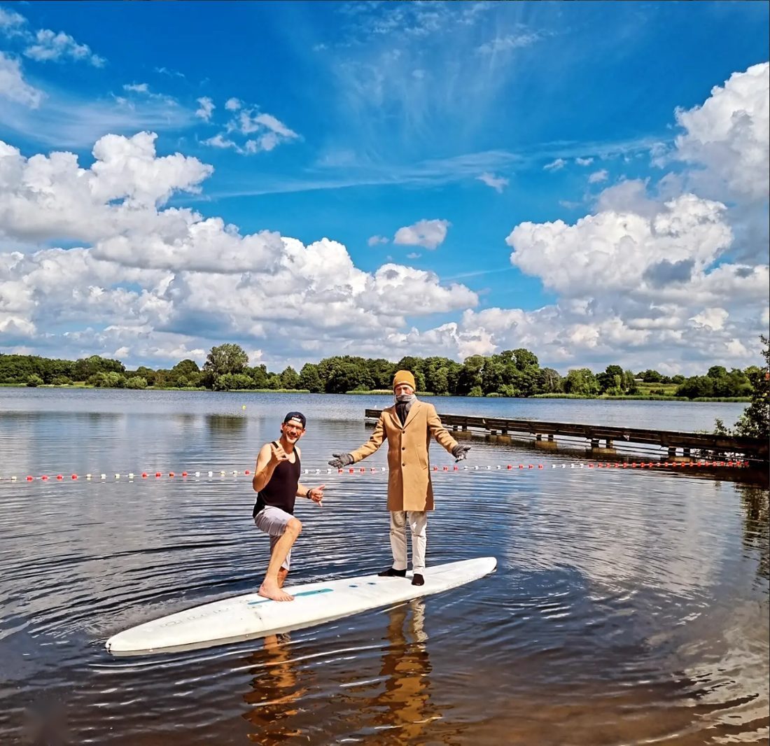 Balanceakt auf dem See